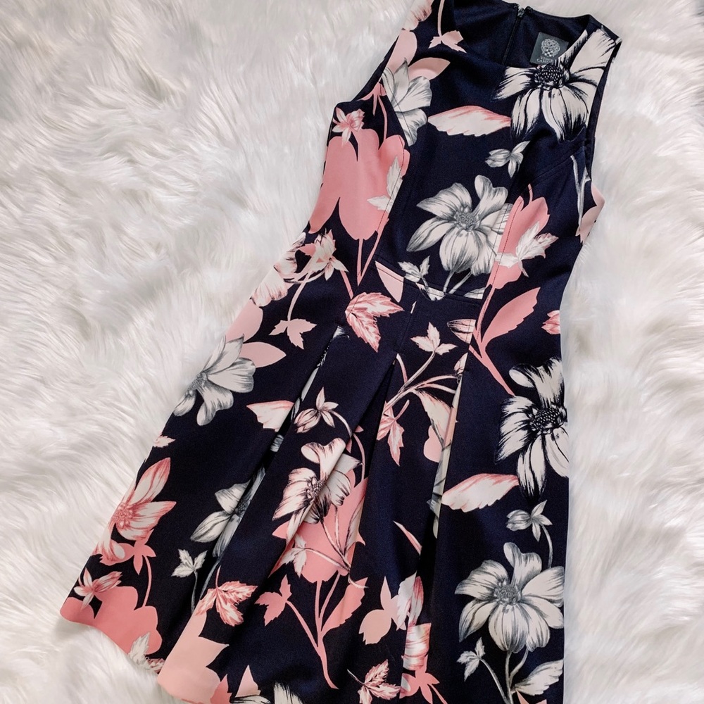 Vince Camuto Dress